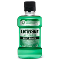 imagem de Enxaguante Bucal Listerine Anti Cáries 250Ml